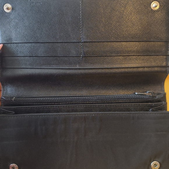 Prada Milano Tessuto Nylon Wallet / Clutch Bag with Silver Chain - Picture 4 of 10